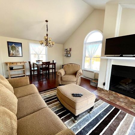 Chaleureux Condo A Magog Екстериор снимка