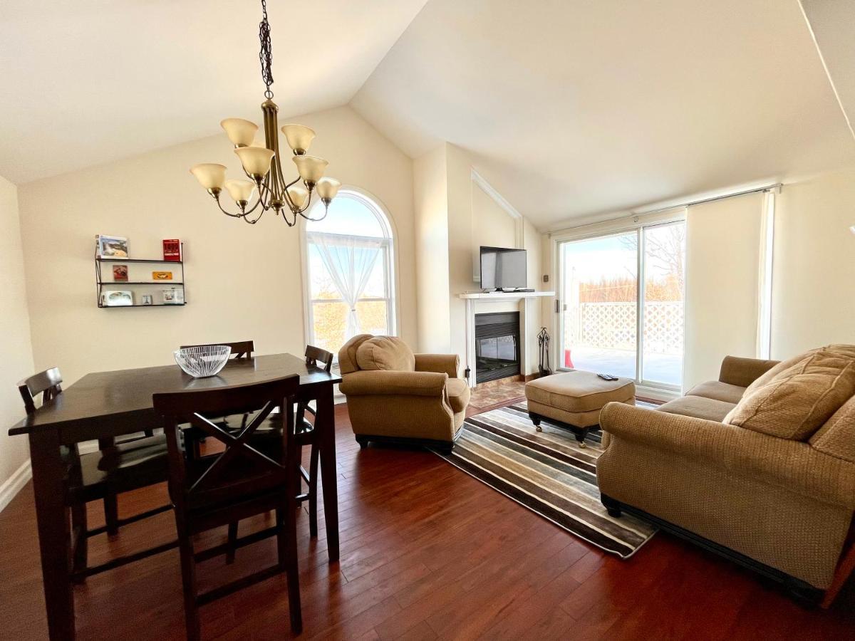 Chaleureux Condo A Magog Екстериор снимка